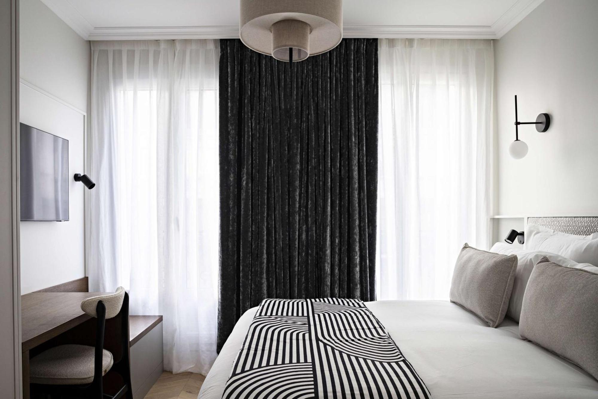 Hotel Western Gare Saint Lazare 4*